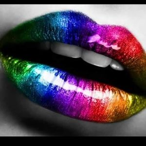 Meet your Posher, Micole